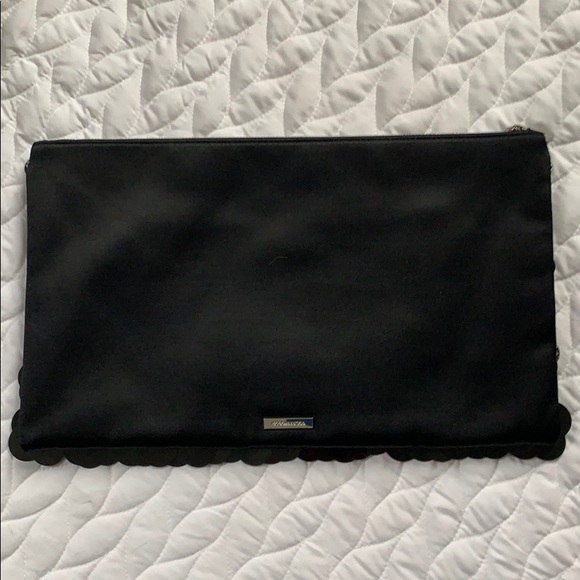 NWT BCBG Maxazria Sequined Large Clutch Bag - Picture 5 of 8